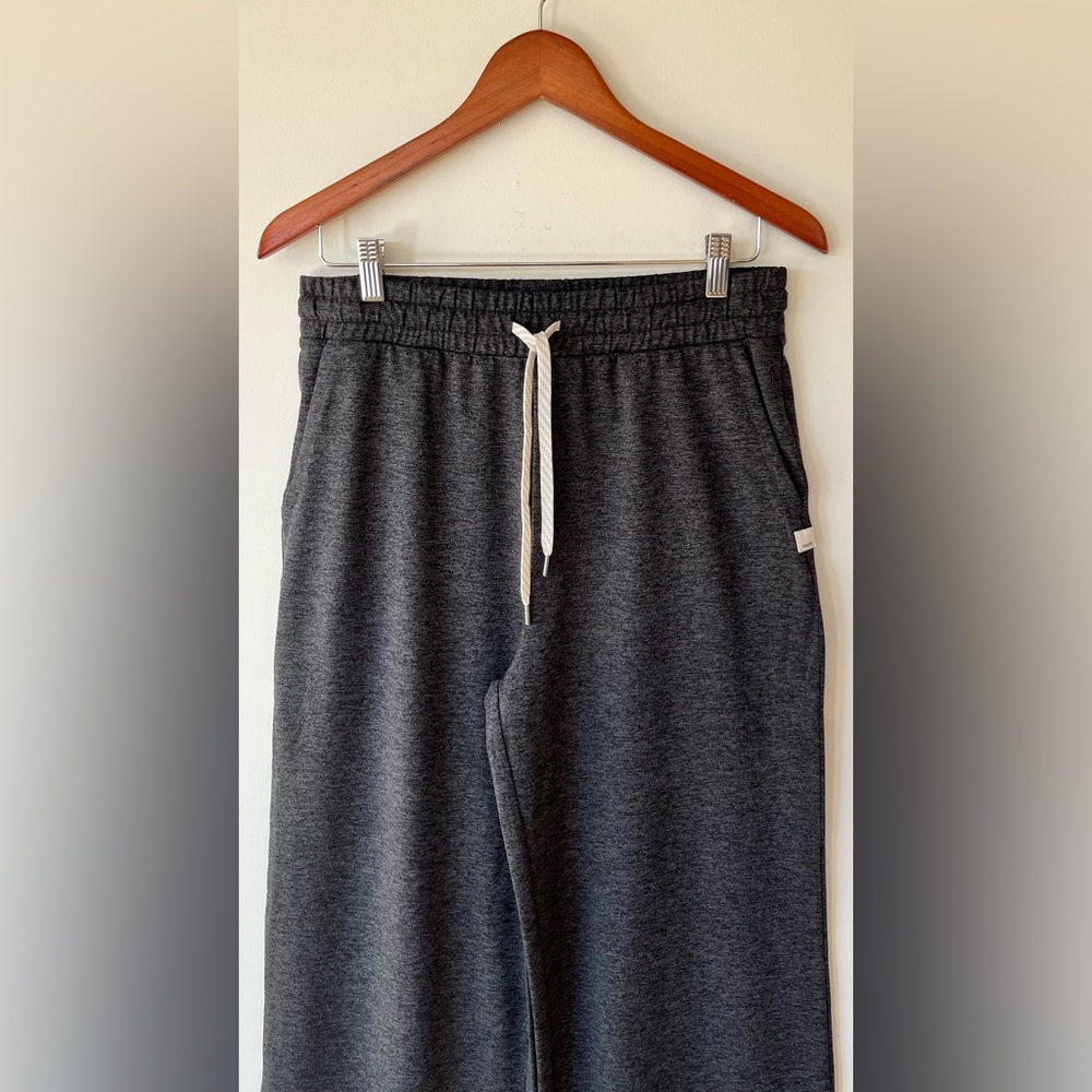 Vuori Halo Essential Wide Leg Pants Women's Size Medium Heather Grey - Picture 3 of 9